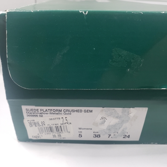 PUMA Suede Platform Crushed Gem Lo-Top Sneaker - Picture 16 of 16